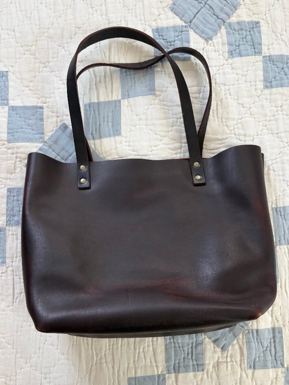 Portland Leather Medium Tote, Grizzly